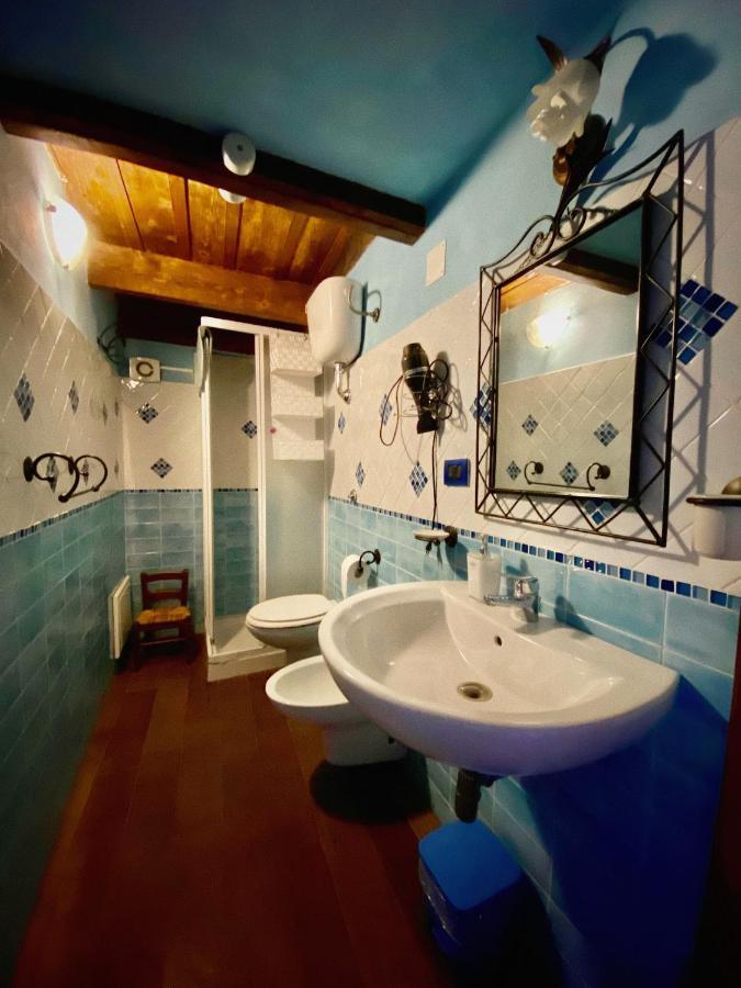 Domos Antigas Bed & Breakfast Bottidda Exterior photo